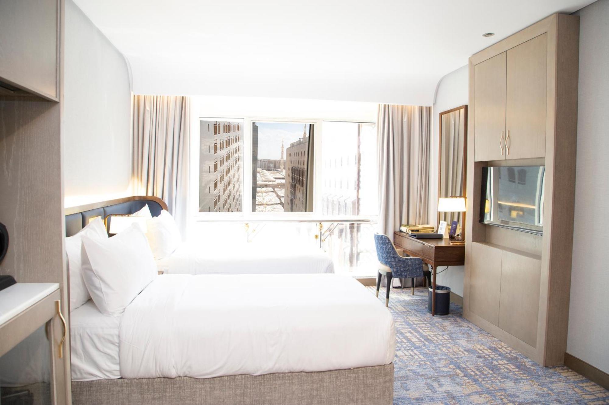 ホテル Maden Alrawda マディーナ エクステリア 写真 A room at the hotel